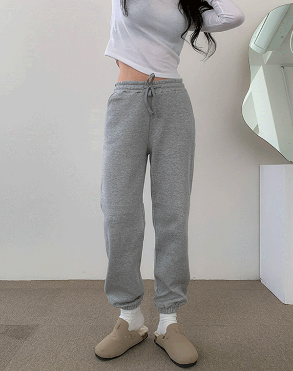 헤이데이 - [기모] 비엔나 하이웨스트 루즈핏 조거 - training.pants
